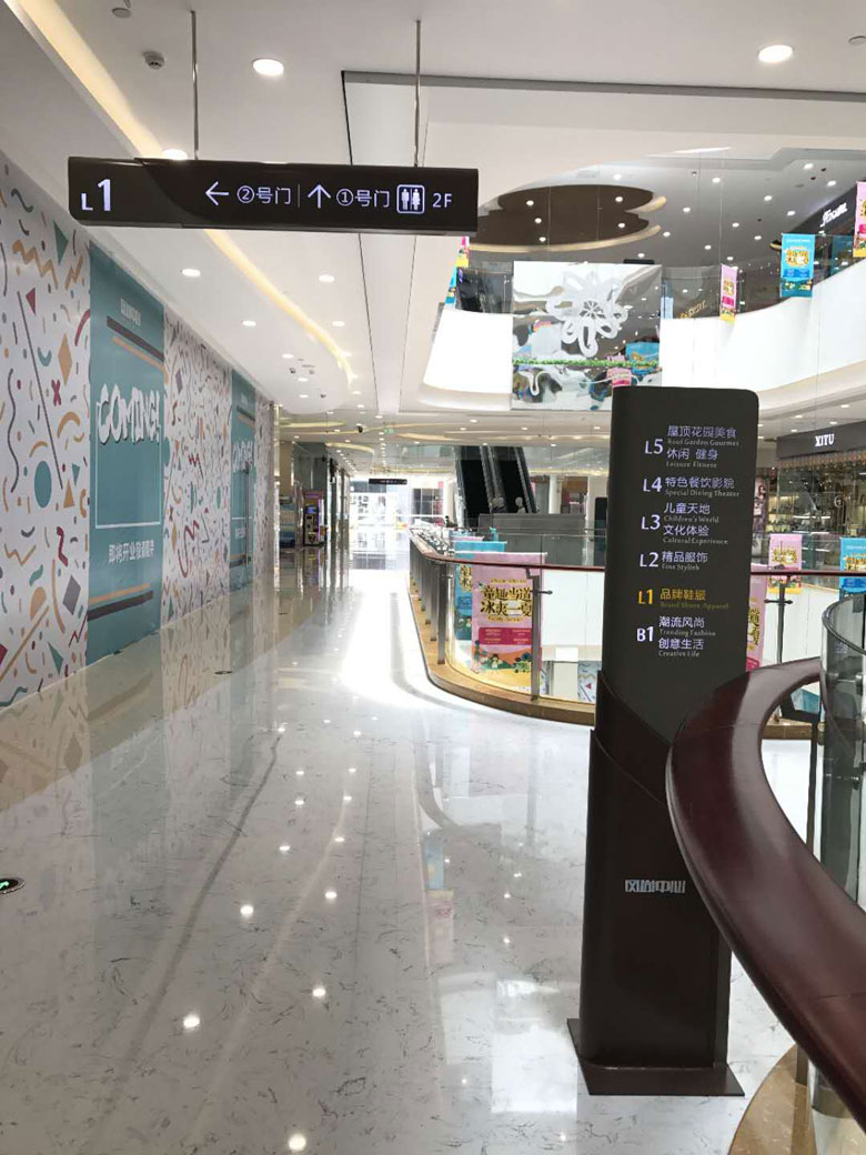 吊式灯箱广告制作